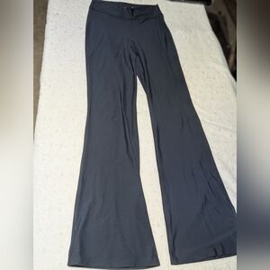 Old Navy Extra High-Rise Flare Pants M Tall Navy PowerSoft 34x12